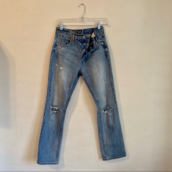 GAP Denim - 👖GAP DISTRESSED STRAIGHT LEG BUTTON FLY CROP